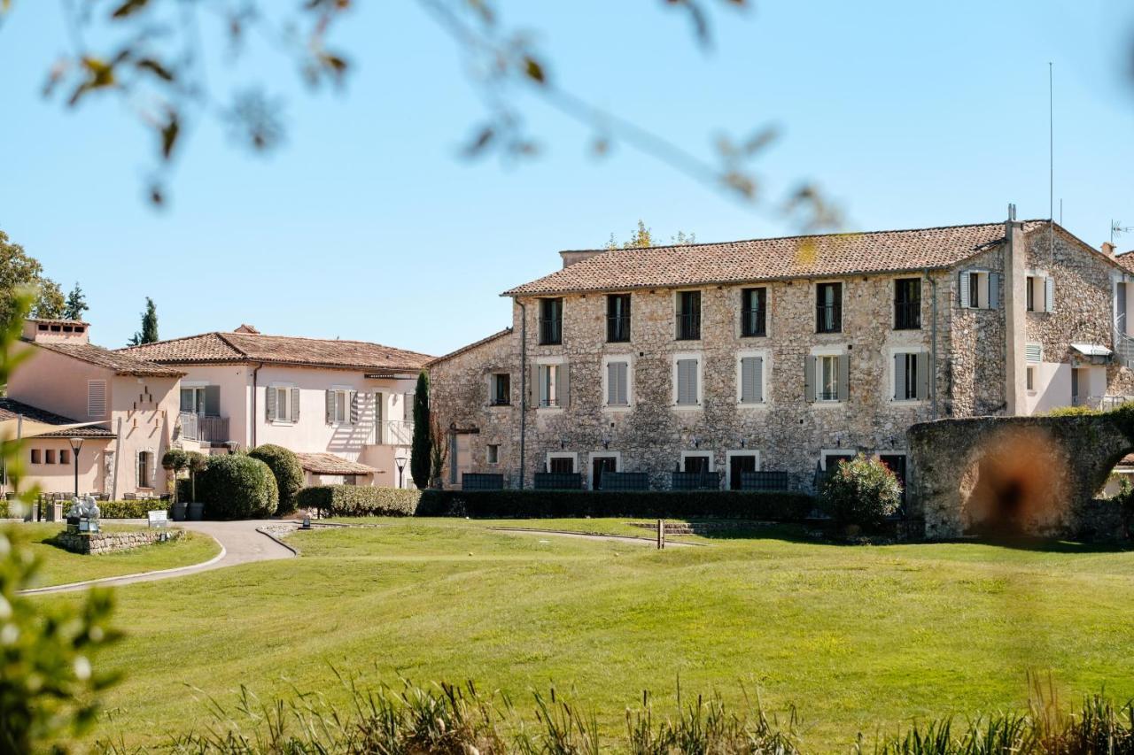 Hotel Golf & Spa Chateau De La Begude The Originals Collection Valbonne Exterior photo